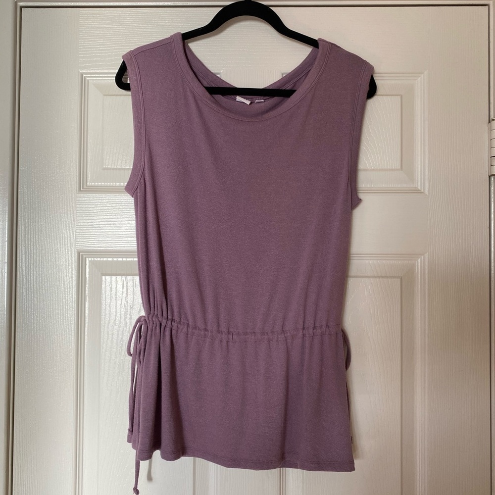NWOT Gap side tie blouse. Size small.